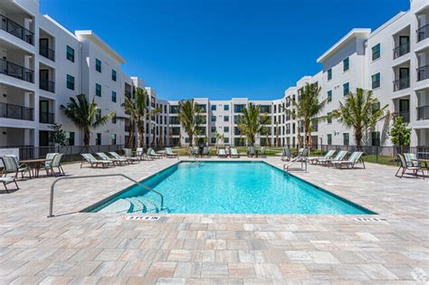 cheap apt for rent coral way area